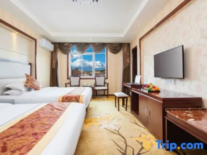 Quadruple Suite