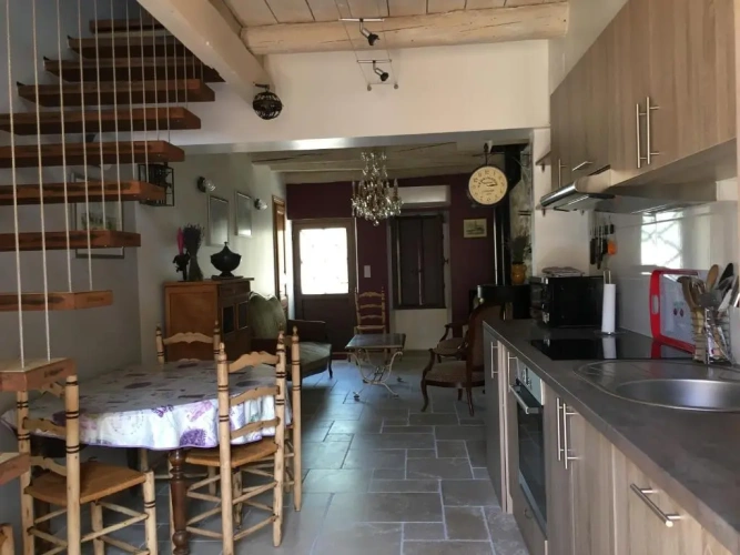2 Bedrooms Cottage