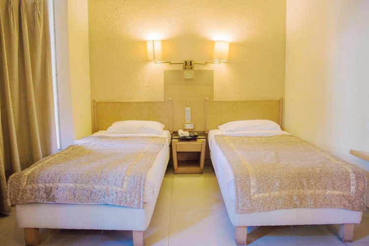 Hotel Orchard Pune