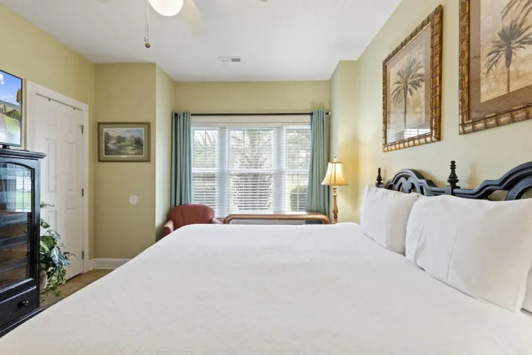 Magnolia North 102