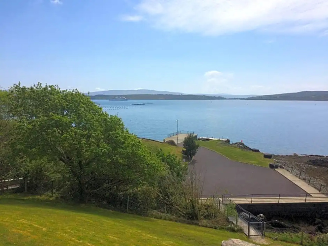 Berehaven Lodge
