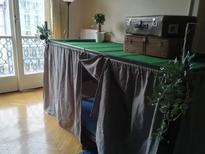 Bed in Dorm