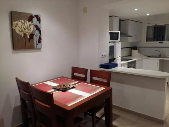 2 Bedrooms Apartment