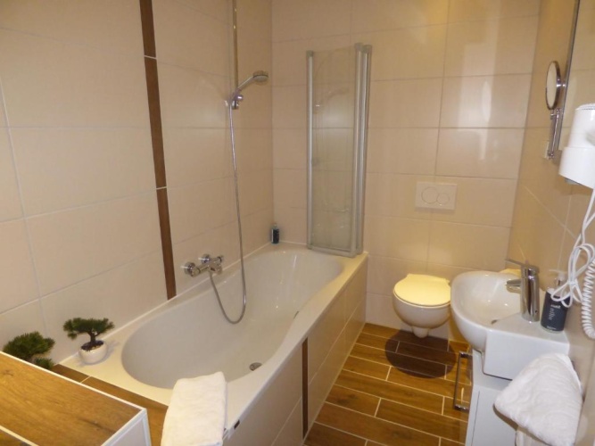 Double Suite