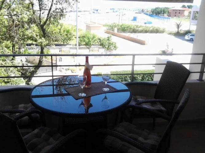 1 Bedroom Apartment with balcony and with view