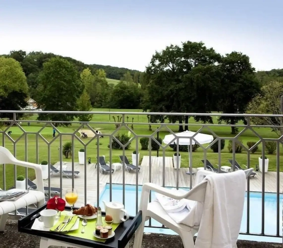 Standard Double room with balcony and with golf view
