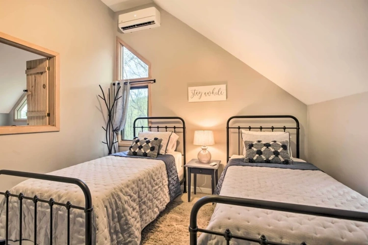3 Bedrooms Cottage