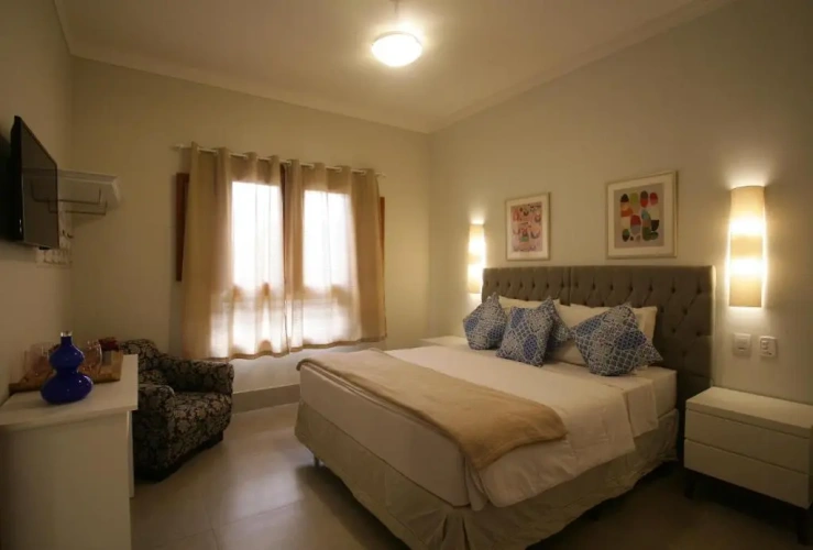 Deluxe Suite