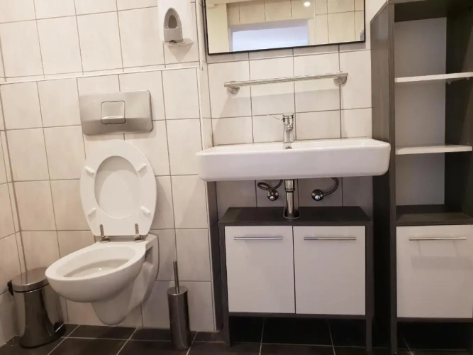 3 Bedrooms Apartment
