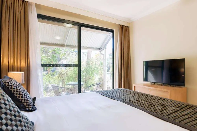 Deluxe Double Studio with balcony