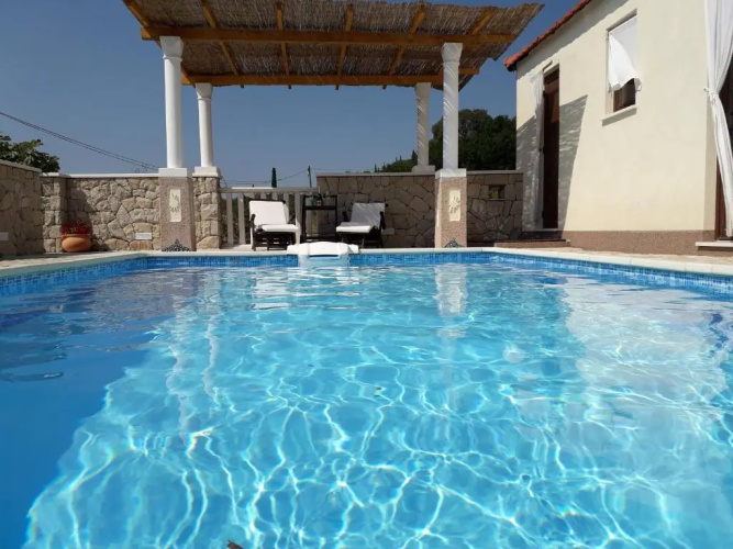 Holiday Home Lazuština Paradise