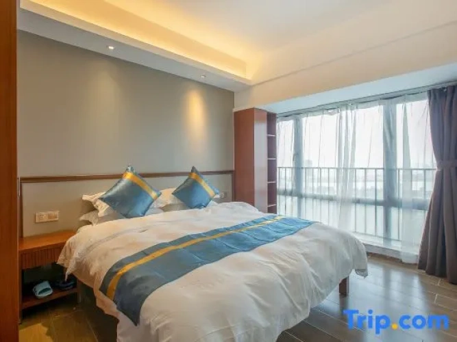 1 Bedroom Grand Suite with sea view