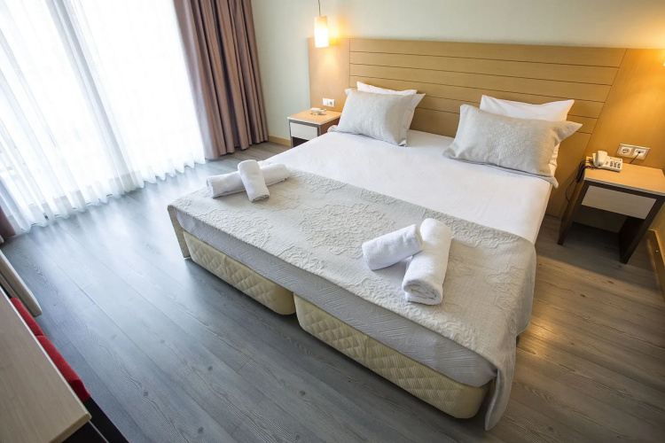 Cilek Marina Hotel