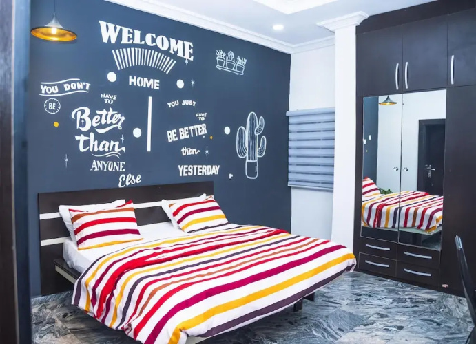 Lineech Apartments