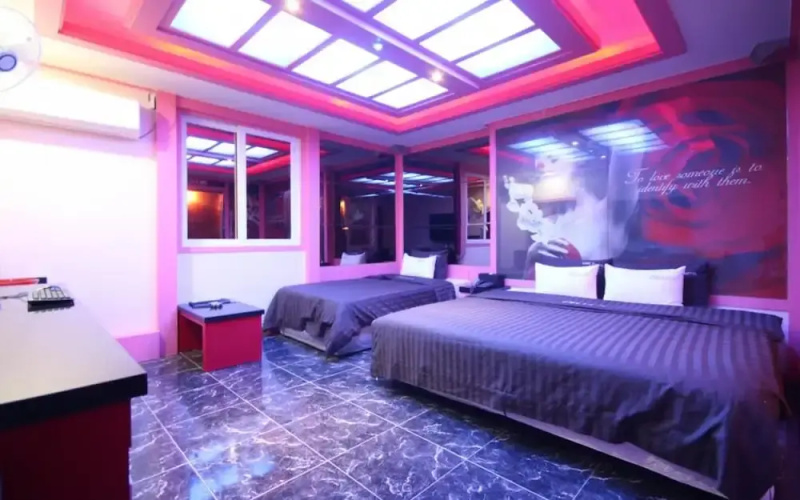 Hotel Twentyone
