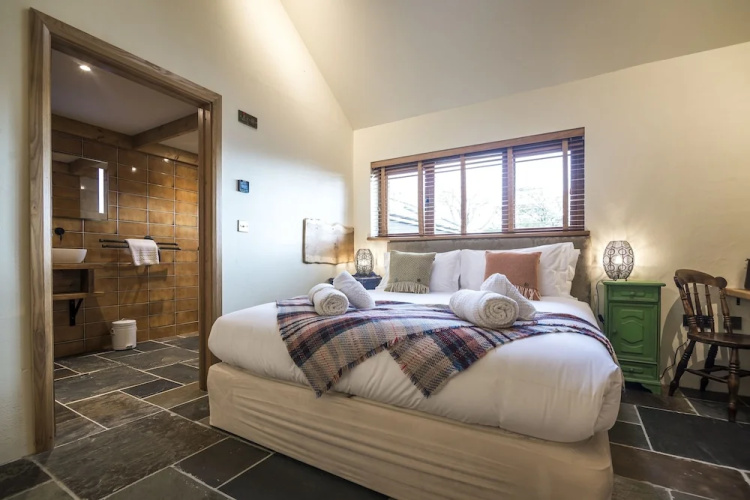 Lavender - Luxurious Barn Conversion