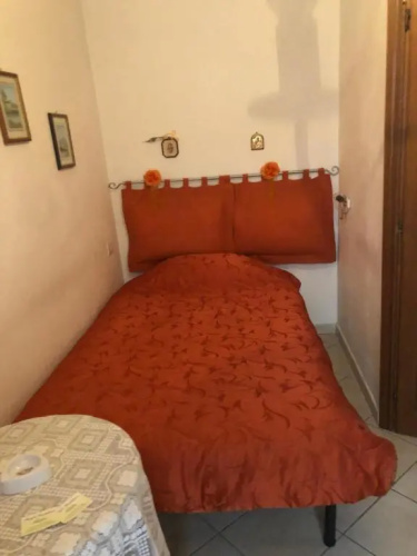 Lory’s residence