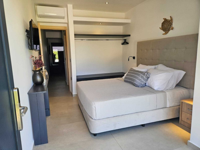 Mat Suites