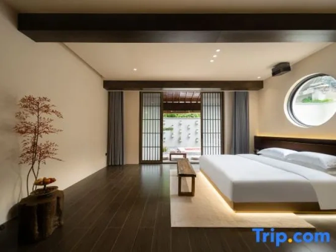 Standard Double Family room with courtyard view