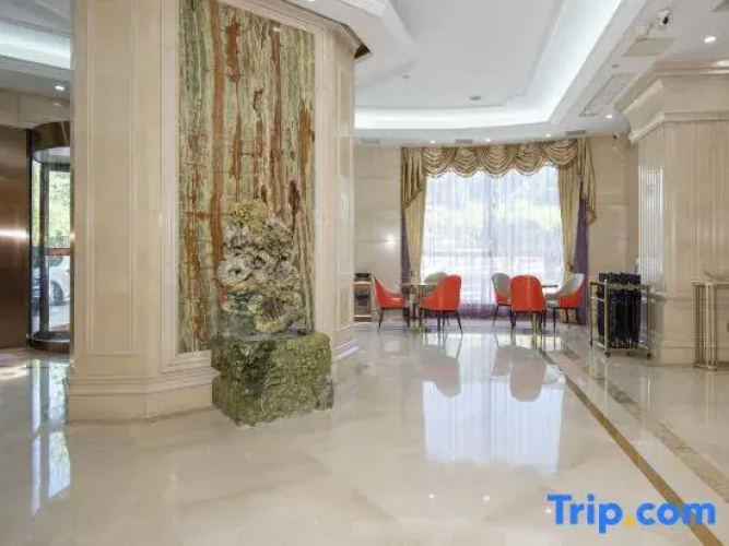 Vienna Hotel