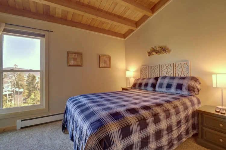 D303 Tree House 2br+loft 2ba 2 Bedroom Condo by Redawning