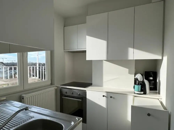 Bright Flat With Bunk Beds