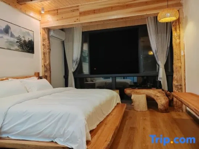 Standard Double room with view