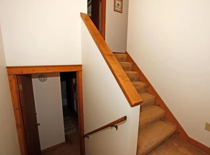 3 Bedrooms Apartment