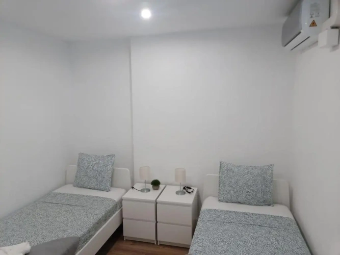 3 Bedrooms Apartment