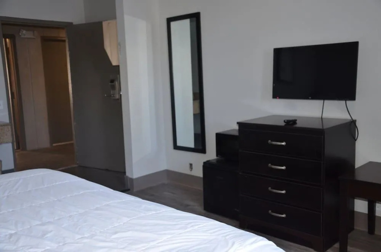 My Home & Suites Covington