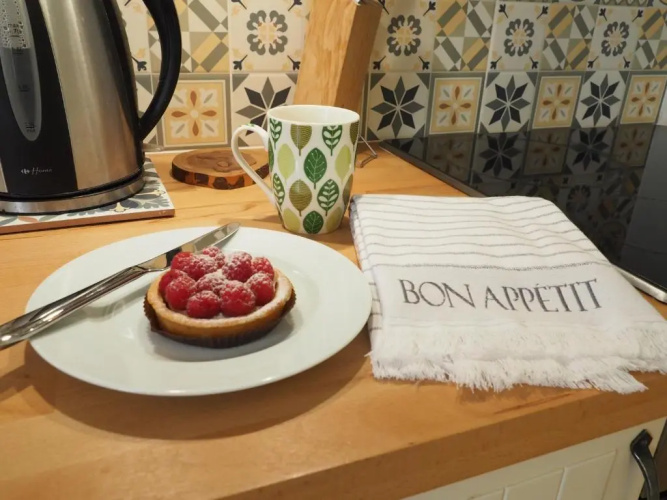 2 Bedroom Apartment Old Town Centre