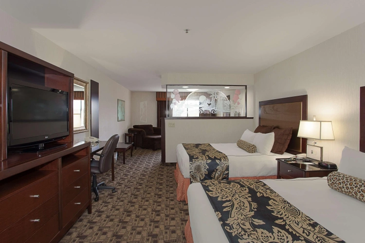 Guest rooms