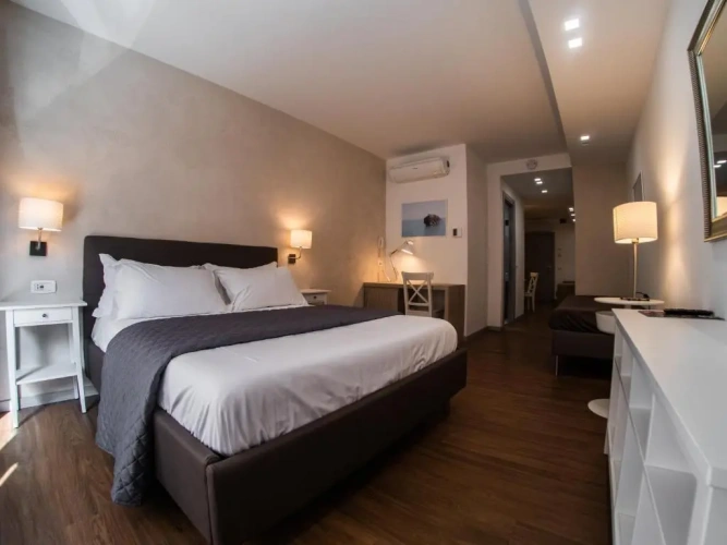 Luxury Triple room