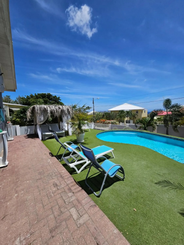 Villa Raven`s Paradise (Gris)