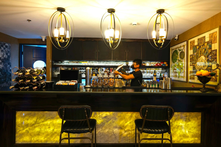 UNWND Boutique Hotel Makati