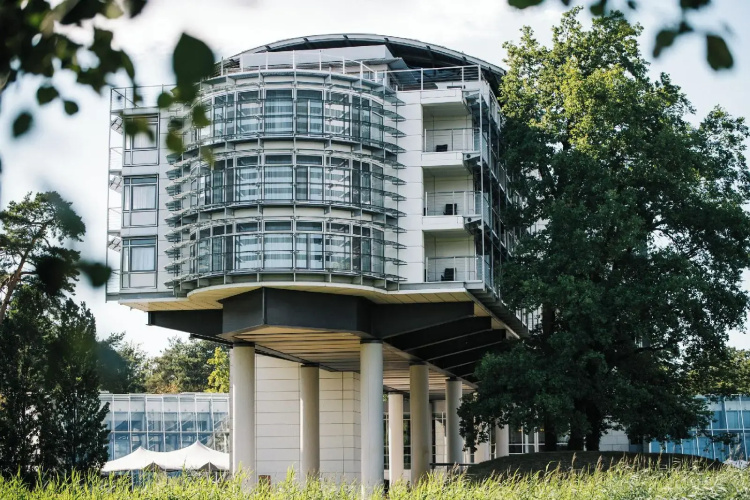 Kongresshotel Potsdam am Templiner See
