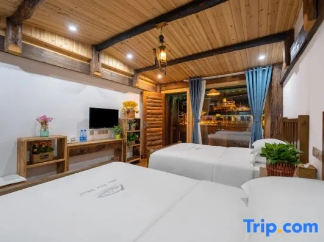 Family Suite with balcony