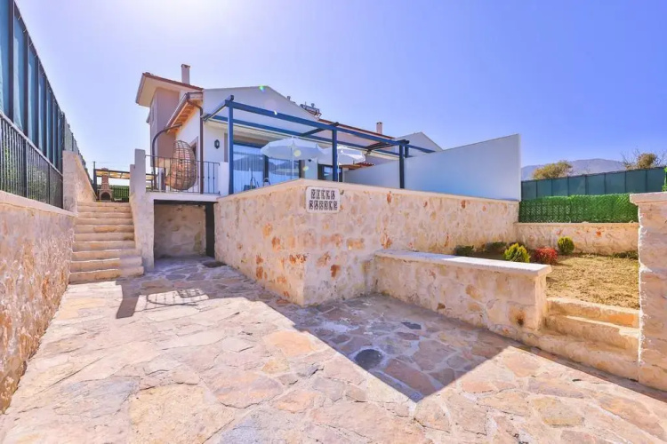 Villa Kakule