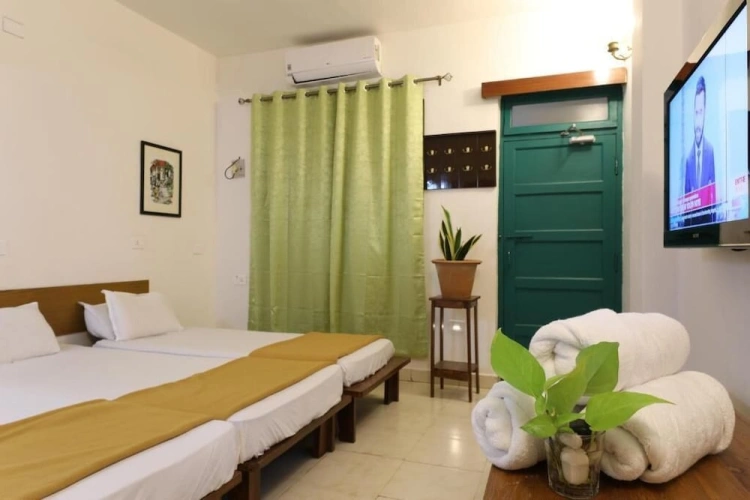 Deluxe Double room with balcony and with city view