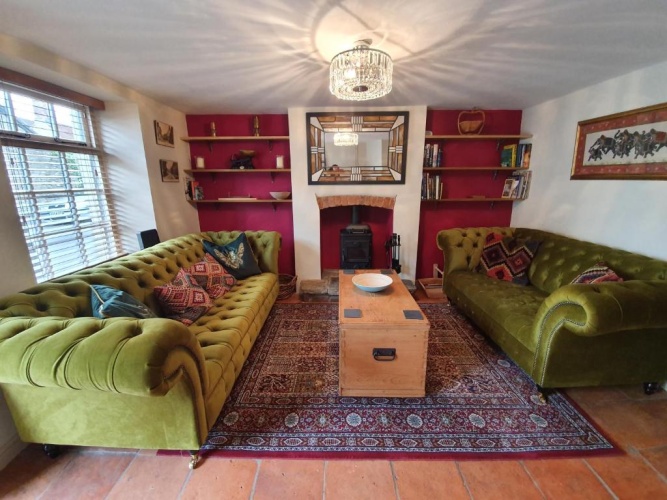 3 Bedrooms Cottage