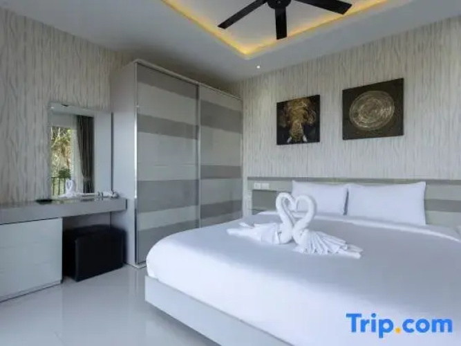 *Ocean View 4BR w/ Private Pool & Rooftop V179