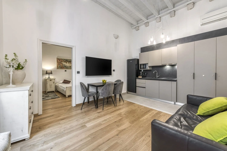 1 Bedroom Deluxe Apartment