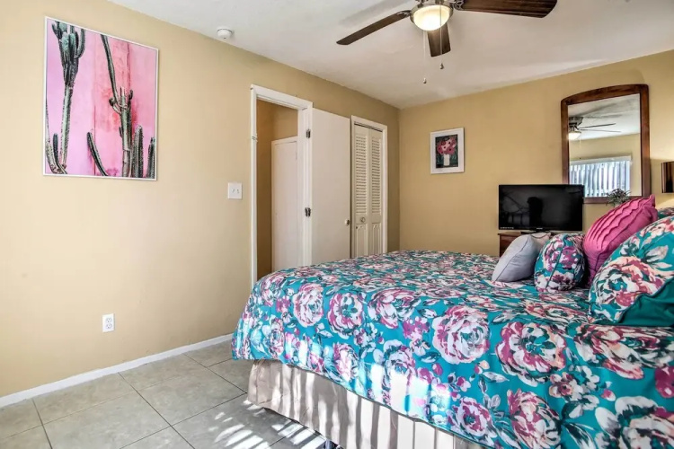 1 Mi to Oceanfront Fun: Pompano Beach Retreat!