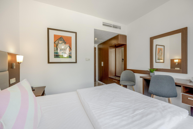 Hotel ANTARES
