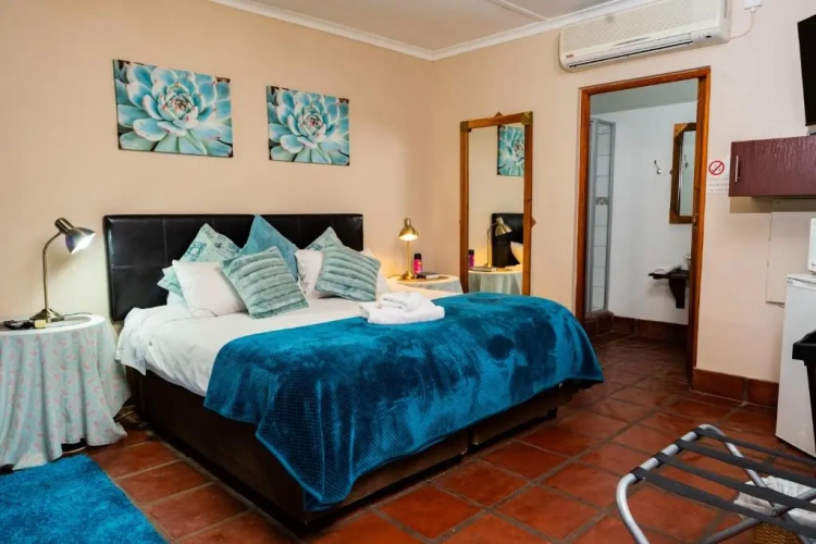 Standard Double Family room
