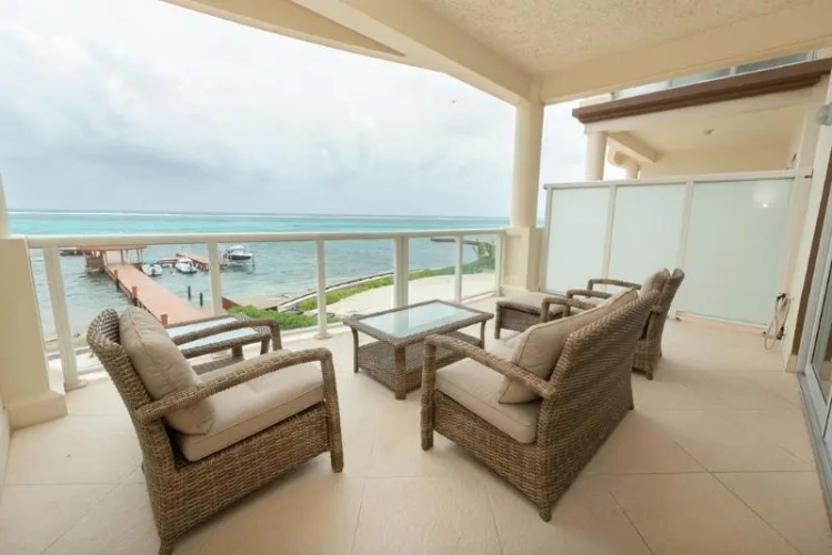 1 Bedroom Deluxe Double room with balcony and with ocean view