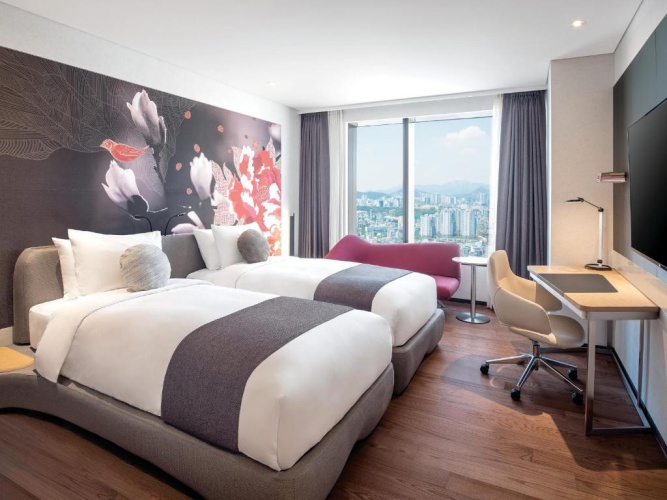 Deluxe Twin room