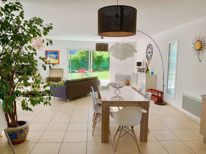 Spacieuse villa avec jardin Montpellier