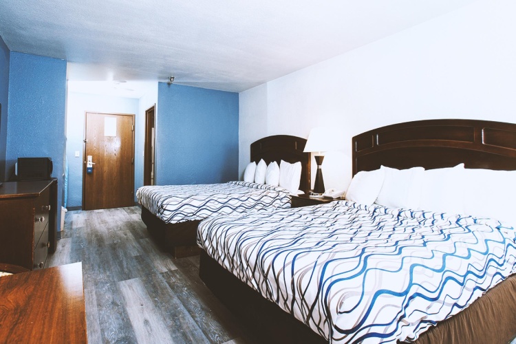 Deluxe Quadruple room