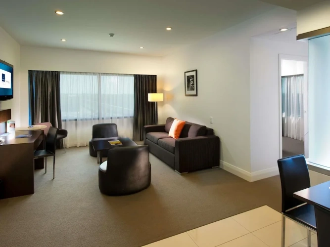 Executive Double Suite